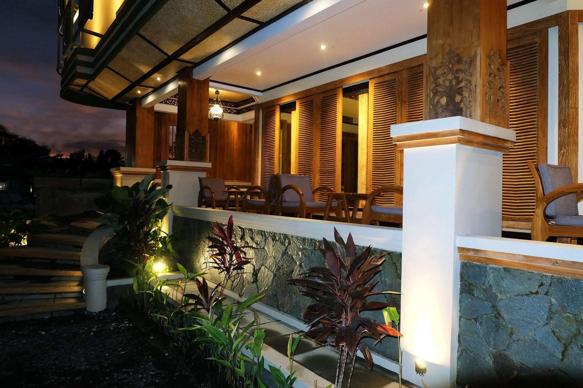 Paditeras Boutique Hotel Seminyak Exterior foto
