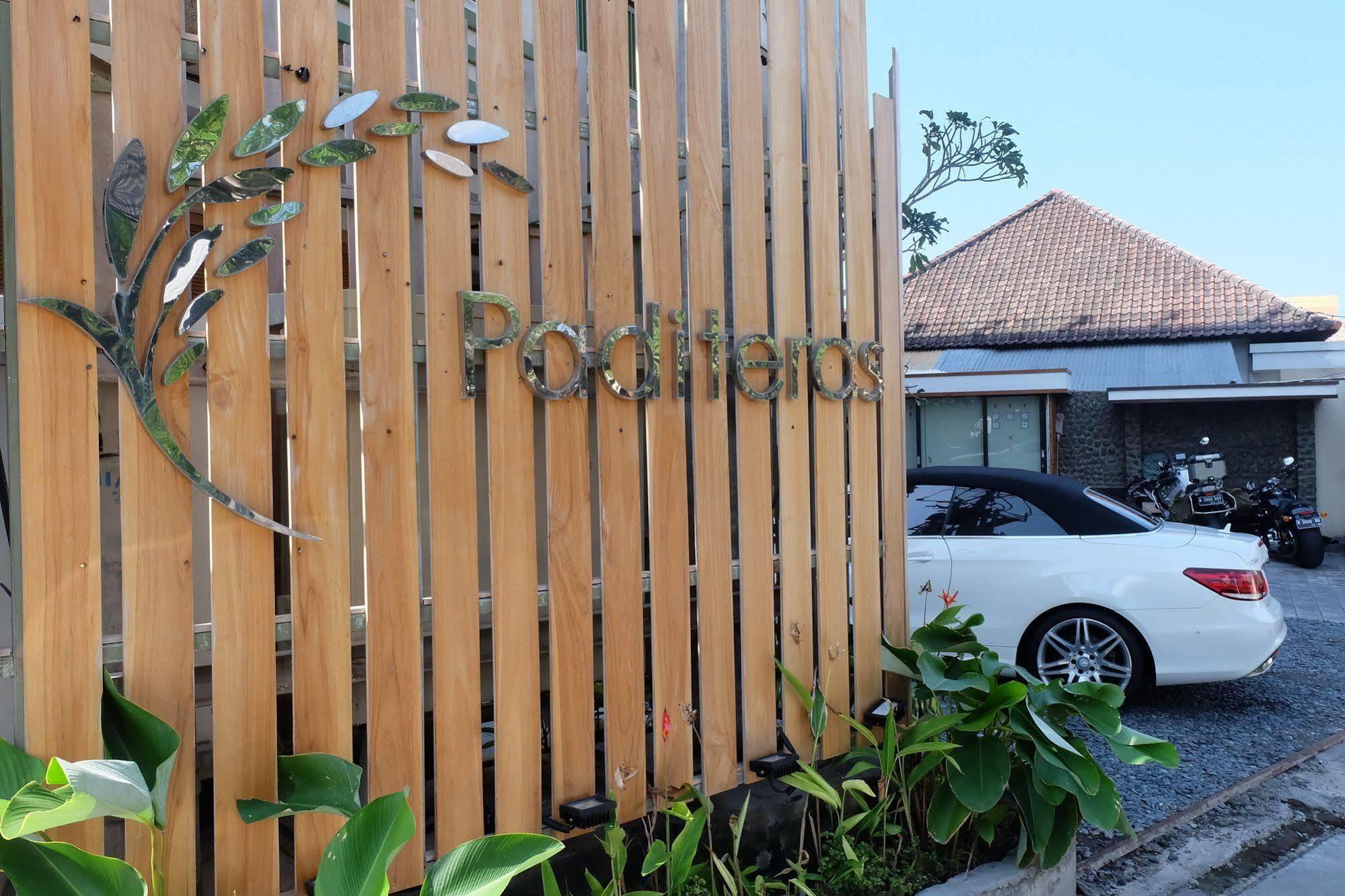 Paditeras Boutique Hotel Seminyak Exterior foto